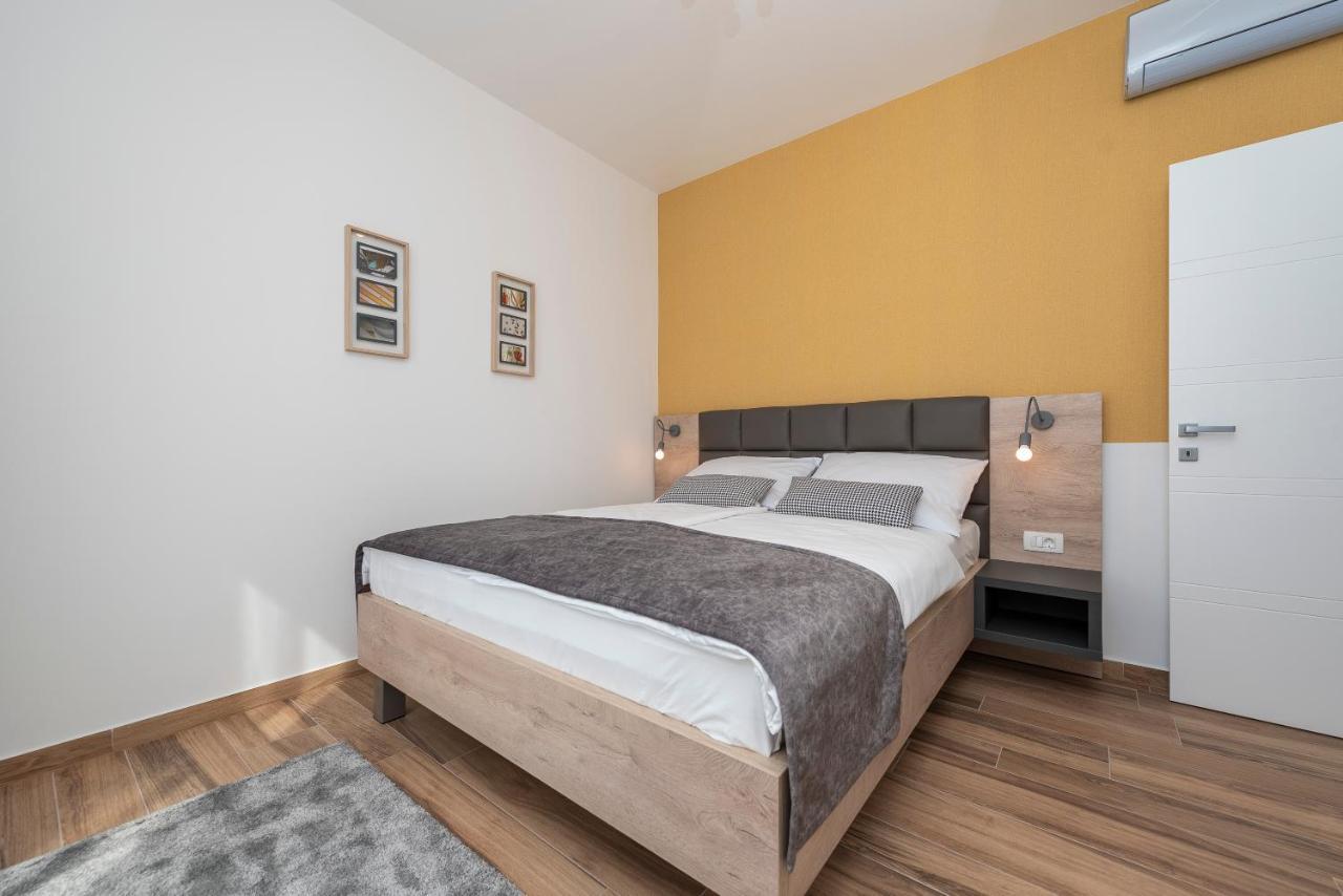 Luxury Apartments - La Vir 3 & 4 エクステリア 写真