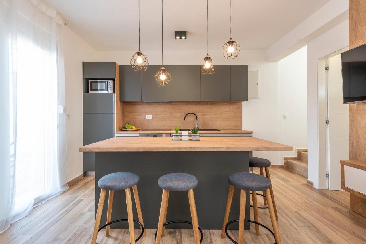 Luxury Apartments - La Vir 3 & 4 エクステリア 写真